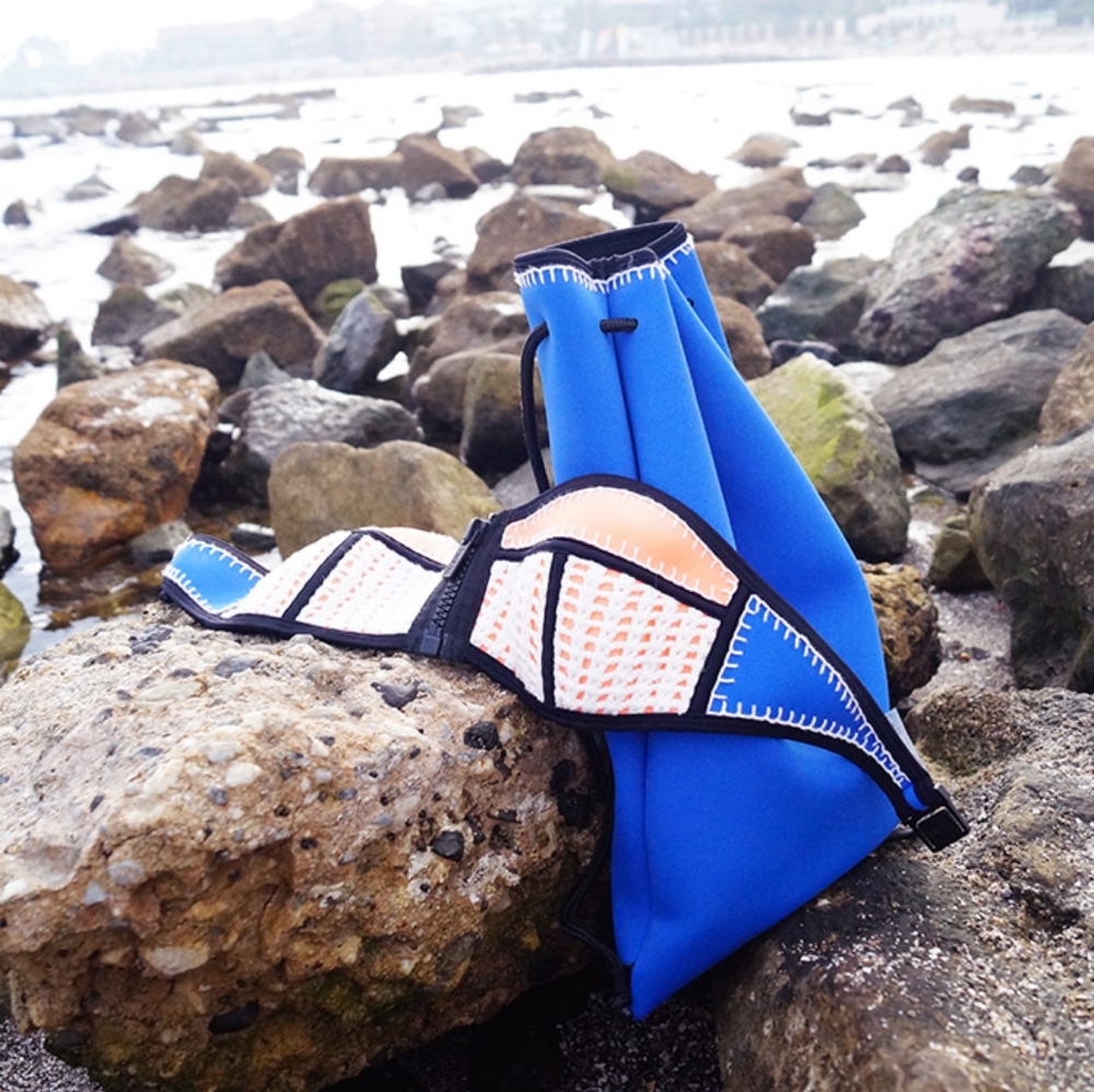 Triangl‎ Neoprene Bathingsuit Beach Bag
